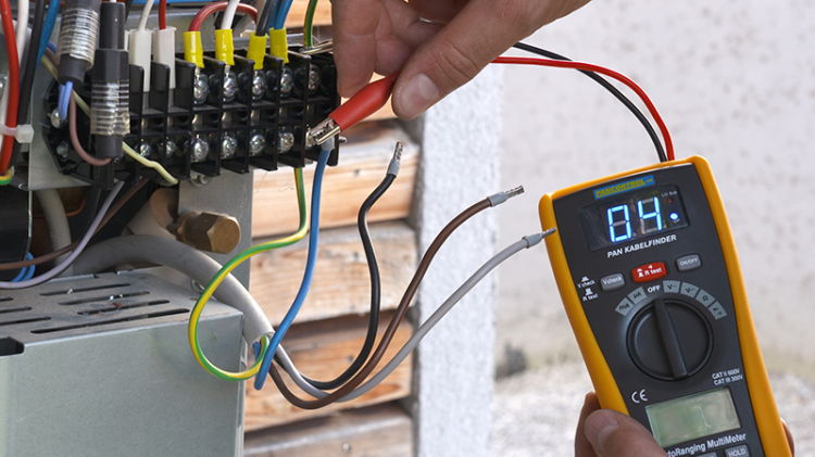 Multimetr cyfrowy z lokalizatorem przewodów ×16 PANKABELFINDER Tracon Electric