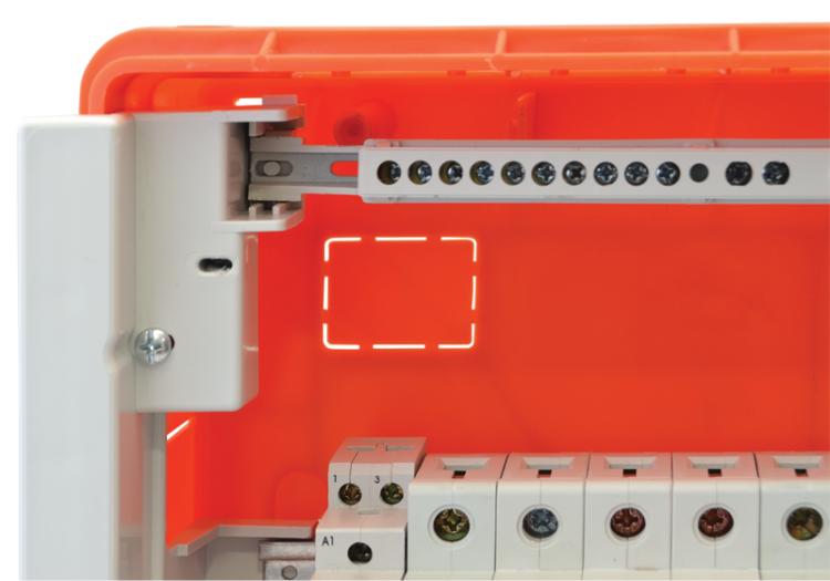 Szyna izolowana uziemiająca N/PE), zamknięta 230/400VAC, 63A, 7,6×18,3mm, L=250 mm, 24P, IP20 NPE-Z-24 Tracon Electric