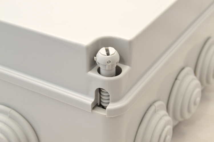 Natynkowa puszka połączeniowa 310×230×130,IP55 TQBY312313 Tracon Electric