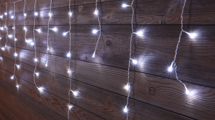 Kurtyna świetlna z sopli świątecznych, zewn./wewn. (22024) 230VAC, 5+5M, 125LED, 3,6W, 12000-13000K, IP44 CHRIOB5CW Tracon Electric