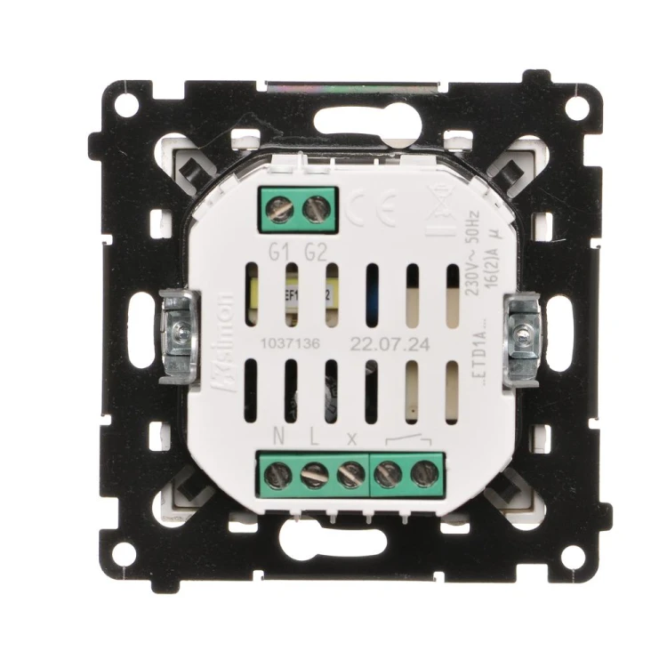 Regulator temperatury z wyświetlaczem (czujnik wewnętrzny lub sonda) Simon 54 DETD1A.01/44 Kontakt-Simon złoty mat, metalizowany