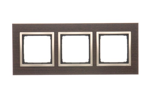 Ramka 3- krotna drewniana Simon 54 Nature DRN3/85 Kontakt-Simon złote wenge