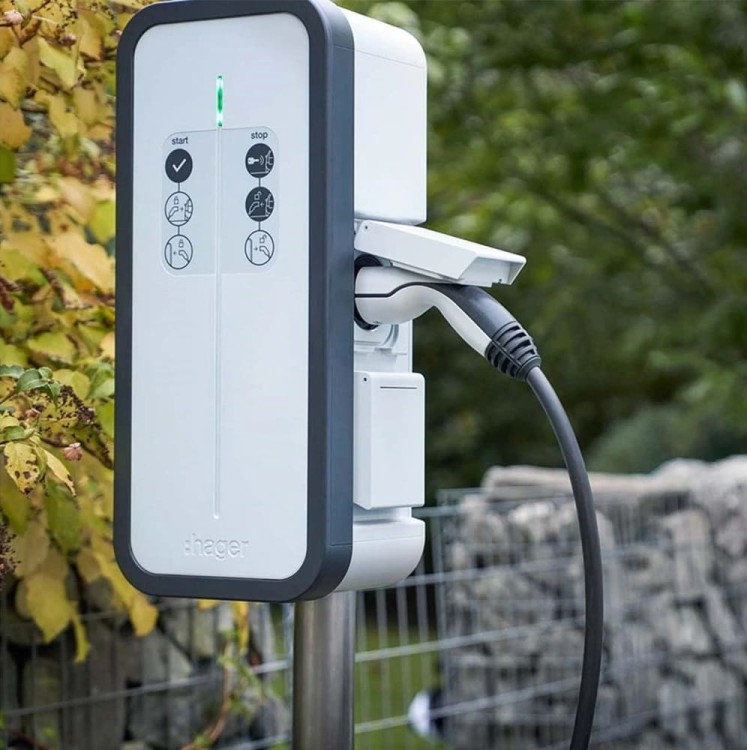 Stojak okrągły jednostronny dla jednej stacji ładowania EVCS XEVA130 Hager do samochodu elektrycznego EV Witty Start dla pojazdów aut samochodów elektrycznych