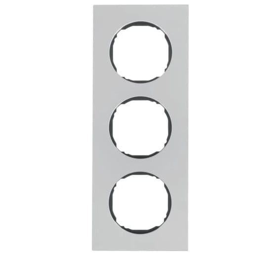 R.8 Ramka 3-krotna, stal szlachetna 10132614 HAGER BERKER