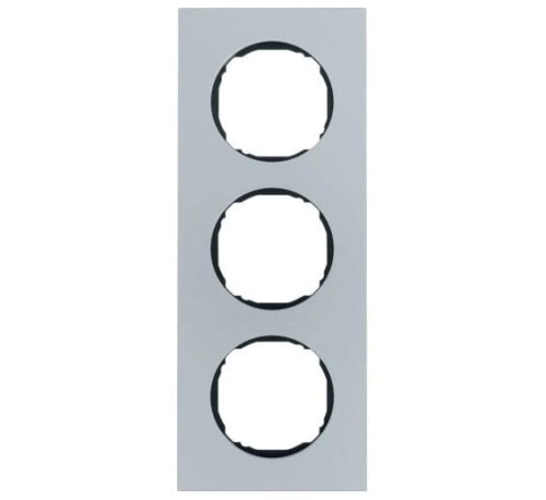 R.8 Ramka 3-krotna, aluminium 10132674 HAGER BERKER