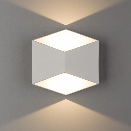Lampa ogrodowa elewacyjna Kinkiet Zewnętrzny Nowoczesny TRIANGLES LED WHITE 8143 NOWODVORSKI Lighting 2x5W IP54 metal aluminium biała na budynek dwustronna oprawa hermetyczna oświetlenie zewnętrzne barwa ciepła ciepłobiała biała biały Inspiracje Premium