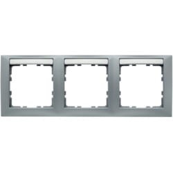 B.Kwadrat Ramka 3-krotna pozioma z polem opisowym, alu, mat 10239959 HAGER BERKER