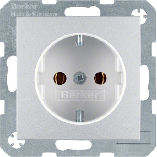 B.Kwadrat/B.7 Gniazdo SCHUKO z uz. alu 41431404 HAGER BERKER