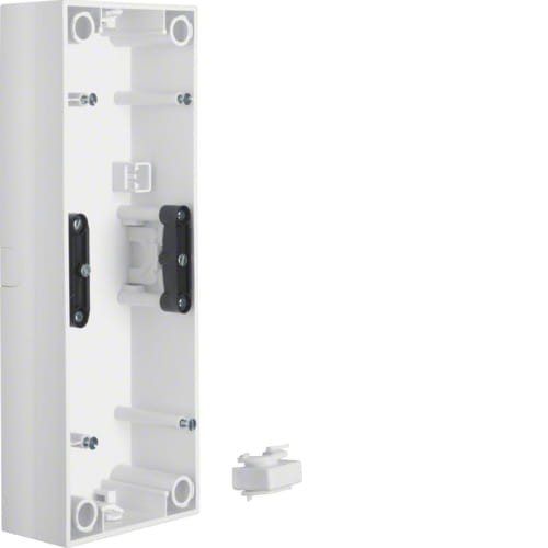 B.Kwadrat Puszka natynkowa 3-krotna biały 5310439909 HAGER BERKER