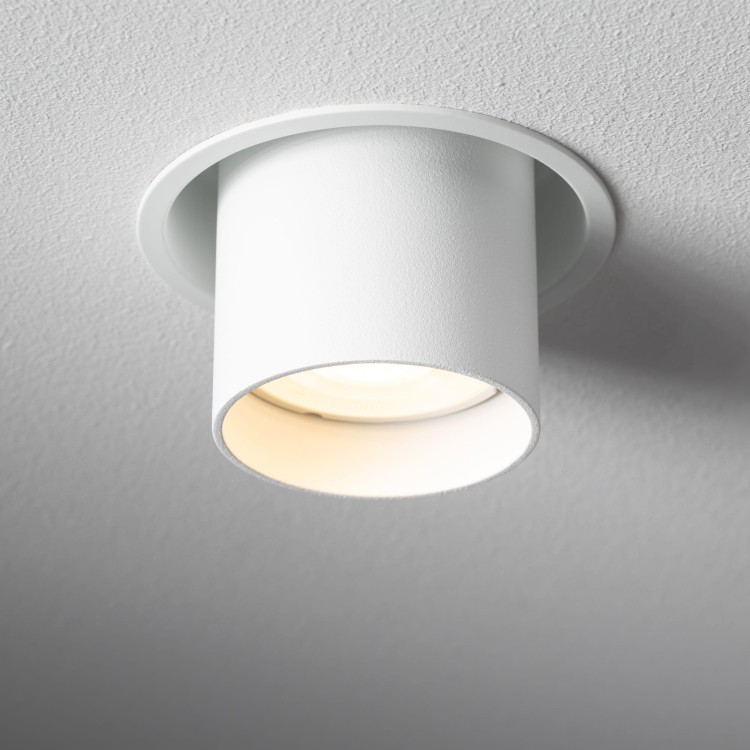 Lampa sufitowa punktowa podtynkowa MONO SLIDE WHITE/WHITE 10795 NOWODVORSKI Lighting 1x GU10 Spot oświetleniowa nowoczesna sufitowa chowana wsuwana metal biało biała Inspiracje Premium