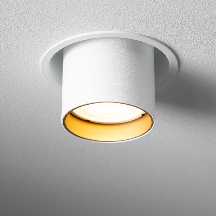 Lampa sufitowa punktowa podtynkowa MONO SLIDE WHITE/WHITE/GOLD 10797 NOWODVORSKI Lighting 1x GU10 Spot oświetleniowa nowoczesna sufitowa chowana wsuwana metal biało złota biała Inspiracje Premium