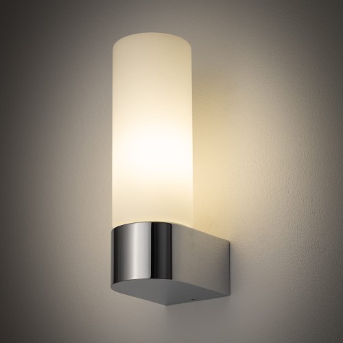 Lampa ścienna Kinkiet Łazienkowy NATALIE I CHROME 10723 NOWODVORSKI Lighting IP44 do łazienki G9 nowoczesna oprawa oświetleniowa obok lustra w łazience chrom Inspiracje Premium
