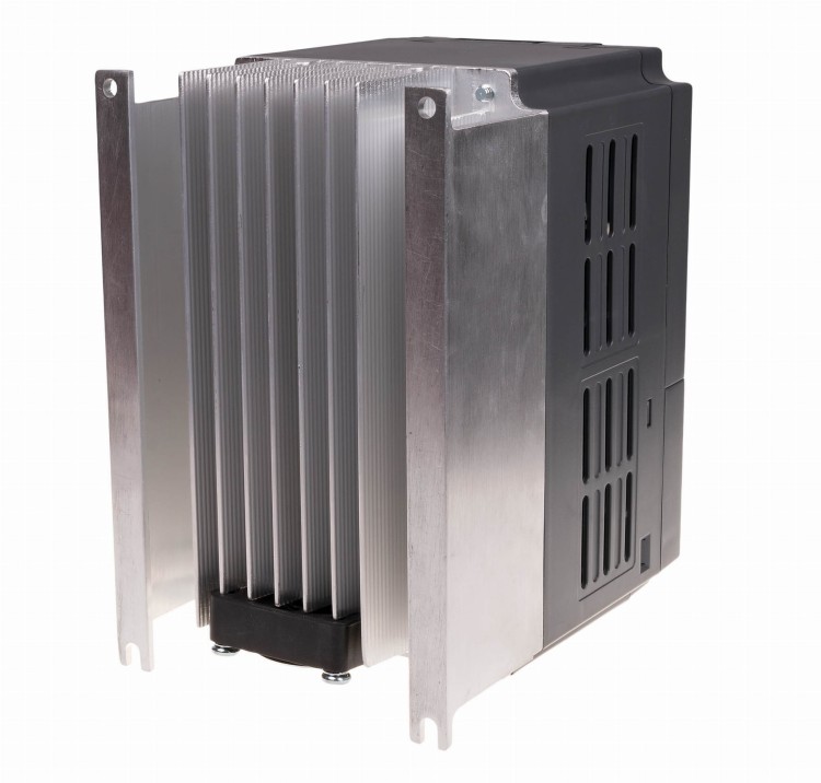 Falownik jednofazowy Uwe=230V AC, Iwe=17,5A, Uwy=3x230V AC, Iwy=7A, Pmax=1,5kW FA-1LX015 F&F