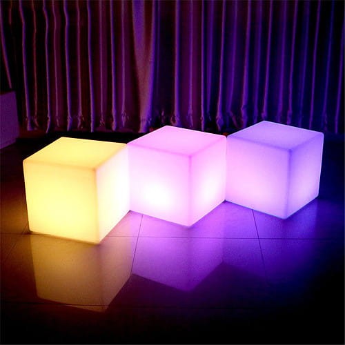 Świecąca Kostka Stolik Ogrodowy 60cm CUMULUS CUBE L 8965 NOWODVORSKI Lighting E27 230V zewnętrzna lampa elektryczna przenośna ogrodowa stojąca świecący kwadrat biała Cloud Forms Inspiracje Premium