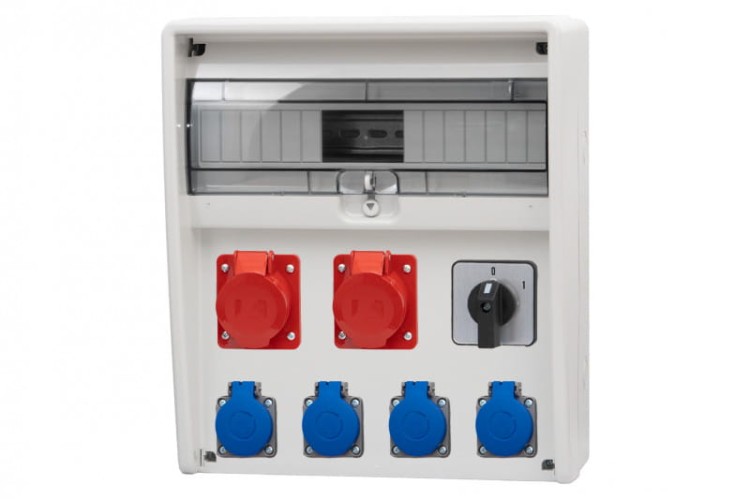 Rozdzielnica ULISSE 17M - gniazda 2x16A 5p, 4x230V, 0/1(32A)   /17 modułów/ 74182.84 F-Elektro