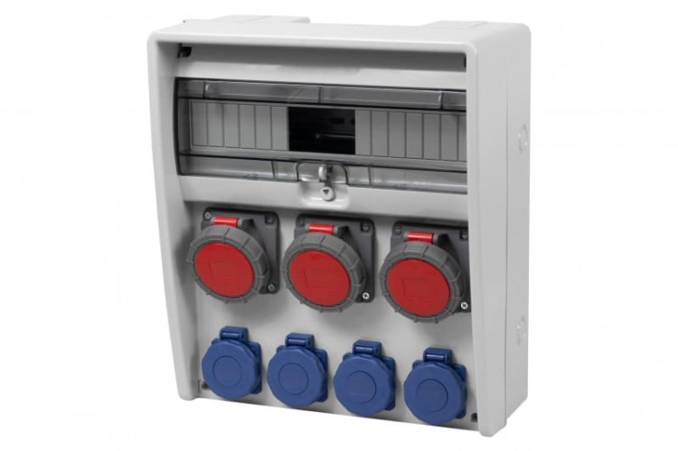 Rozdzielnica ULISSE 17M - gniazda 3x16A 5p, 4x230V  IP65  /17 modułów/ 74186.2 F-Elektro