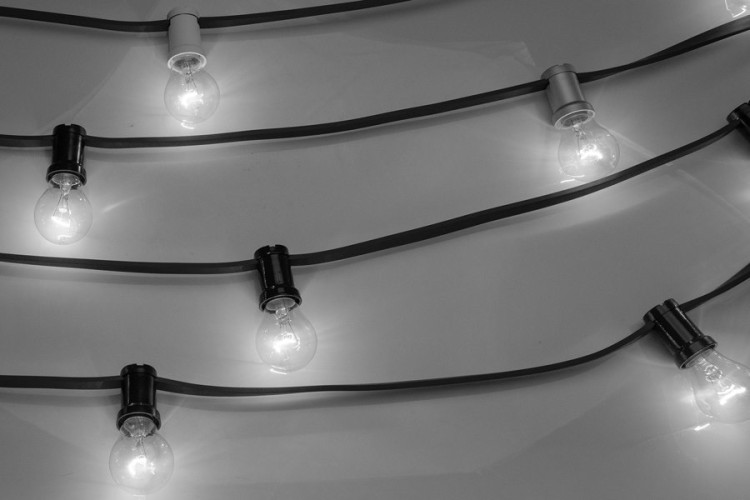 GIRLANDA PROFESJONALNA IP44 CZARNA 10M + GNIAZDO EKO1595 Eko-Light