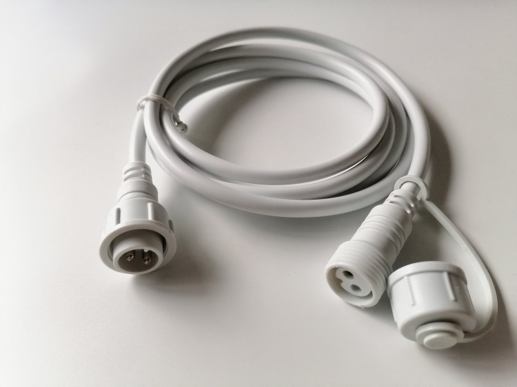Kabel zasilający/przedłużacz BIAŁY do GIRILANDY 2m EKO7558 Eko-Light