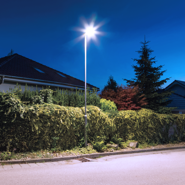 Lampa uliczna parkingowa solarna z czujnikiem ruchu i zmierzchu Latarnia Solarna Kers 50W 500lm 6500K EKO0545 Eko-Light parkowa z akumulatorem