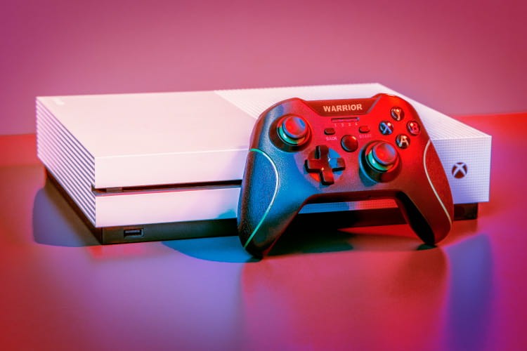 Pad do Xbox One 360 Series X S PC bezprzewodowy Warrior GP-100 KM0770 Kruger&Matz kontroler 2,4GHz wibracje akumulator 600mAh Micro USB