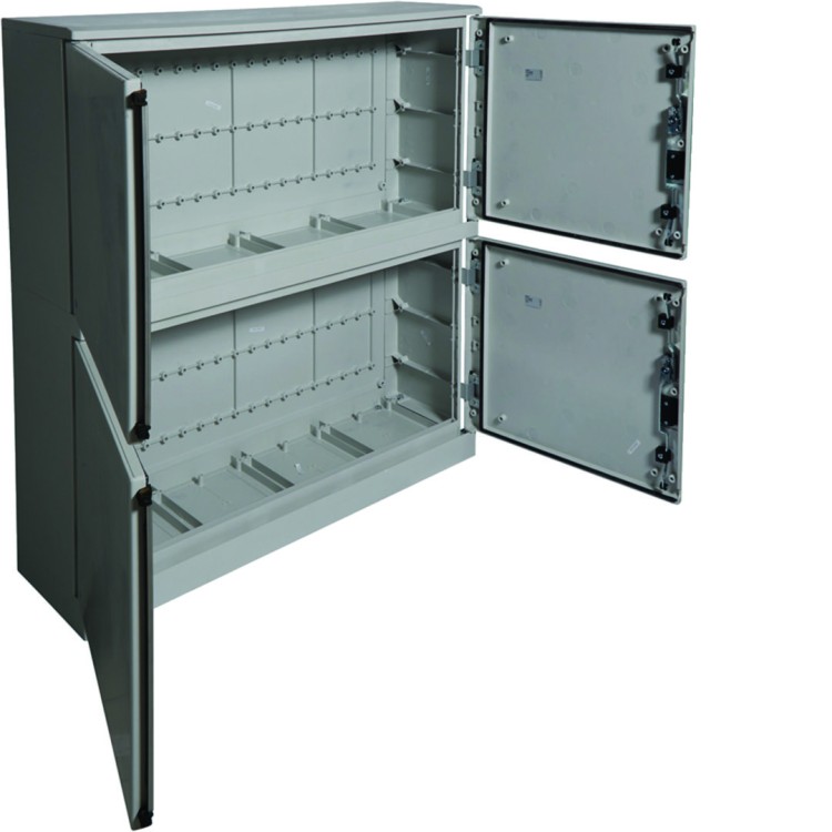 orion+ Ob. poliester 1150x1100x300mm, IP65, PANEL-struct., stoj., dwu-sekc.,d.p. FL360B Hager