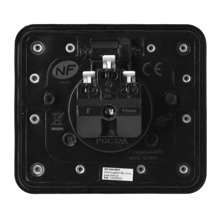 Hermetyczne gniazdo elektryczne, IP55, kąt otwarcia 110st. szczotkowane aluminium OR-GM-9031 ORNO