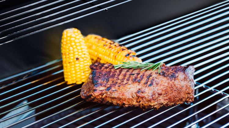 Grill ogrodowy gazowy prostokątny z pokrywą BBQ 2000 TSA0080 Teesa 2 palniki barbeque na taras do ogrodu na działkę czarny