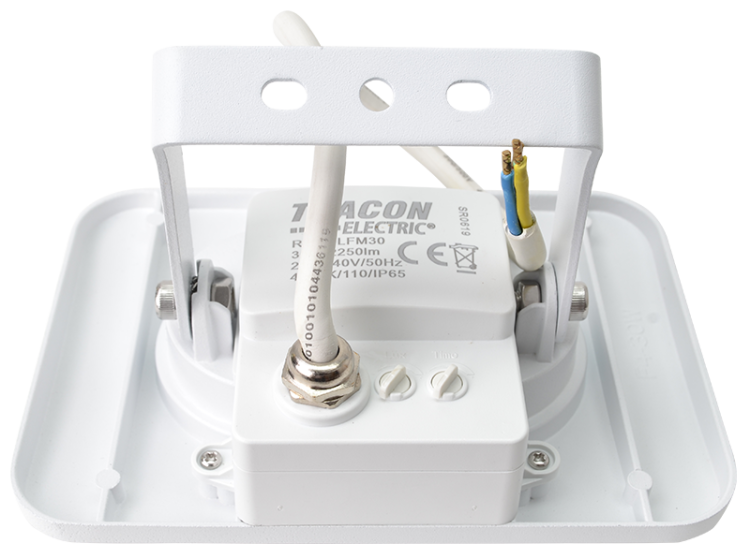Reflektor SMD LED z czujnikiem ruchu, biały 30W, 4000K, IP65, 220-240V AC, 2700lm,110°, 3-10m, EEI=F RSMDLFM30 Tracon Electric
