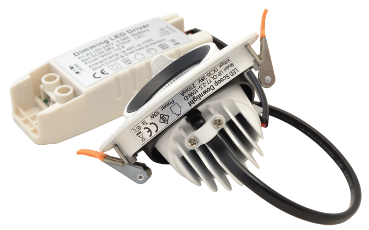 Oprawa LED do sufitów podwieszanych, obrotowa 200-240VAC, 10 W, 800 lm, 4000 K, IP40, EEI=G DLCOBA10W Tracon Electric