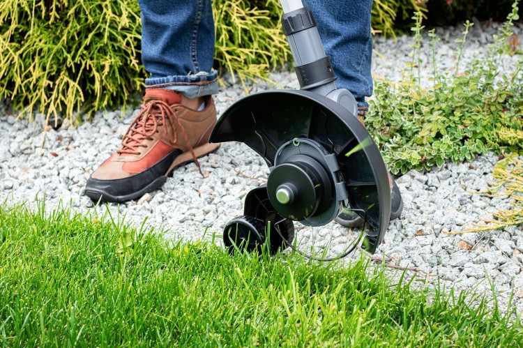 Kosa Podkaszarka Akumulatorowa do trawy RB-5002 Rebel Tools 20V szerokość koszenia 220 mm Li-Ion bezprzewodowa kosiarka elektryczna trawnika z akumulatorem i ładowarką zestaw