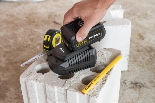 Akumulatorowa Bateria 20V Li-Ion 4A RB-2002 Rebel Tools do elektronarzędzi bezprzewodowych